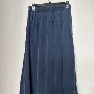 Elizabeth Suzann Navy Blue Silk Crepe Bel Skirt M Regular